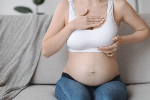 pregnancy and breast implants